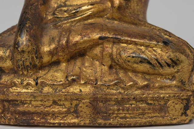 19th Century, Mandalay, Antique Burmese Wooden Seated Lotus Buddha 5