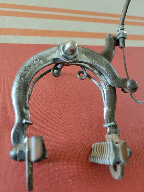 Etrier de frein GENY et sa poigné SMA brake caliper lever
