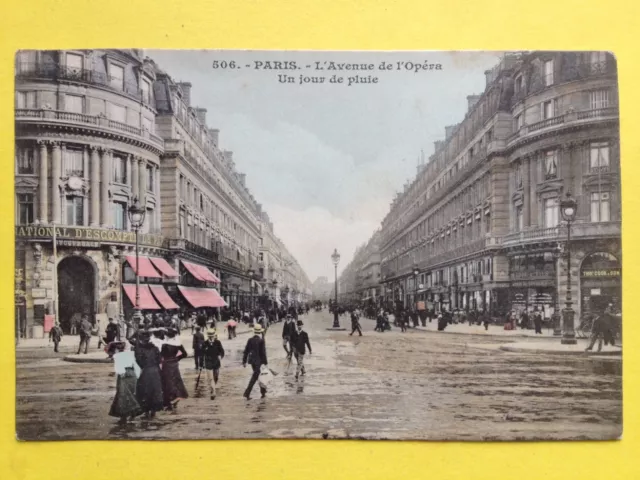 cpa PARIS en 1906 L'Avenue de l'Opéra Un JOUR de PLUIE, Henri COUTARD à DUBLIN
