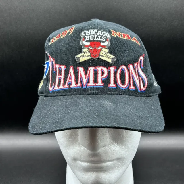 CHICAGO BULLS BASEBALL Hat VTG 1997 NBA Champions Adult Black Strapback ...