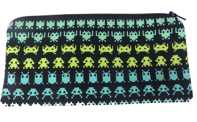 VTG Space Invaders Arcade Game Wallet Coin Purse Alien Invasion Memorabilia 80s