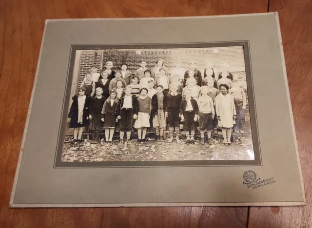 Vintage Old 1930's Class Photo, Elementary School, Woodstock ILL