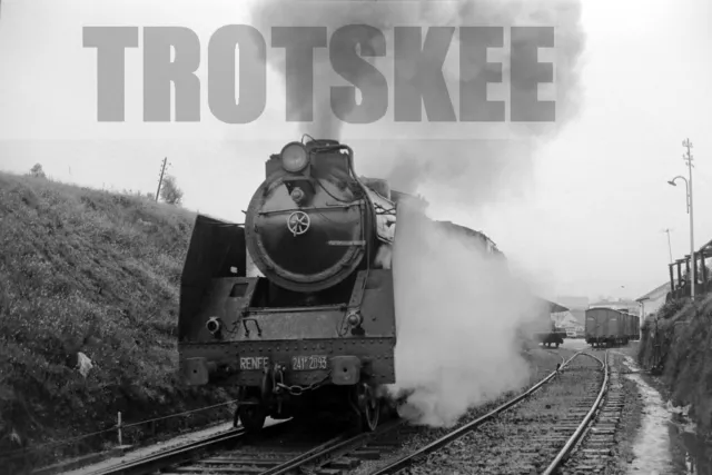 35mm Negative RENFE Spanish Railways Steam Loco 241 F 2093 c1964