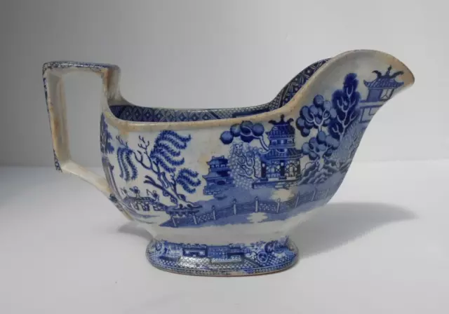 Antique Davenport Gravy Boat Blue And White Transfer Printed Willow Pattern