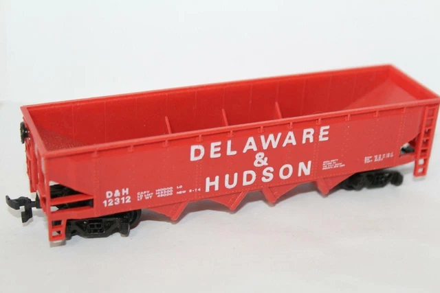Bachmann Ho Scale Delaware & Hudson Hopper #12312