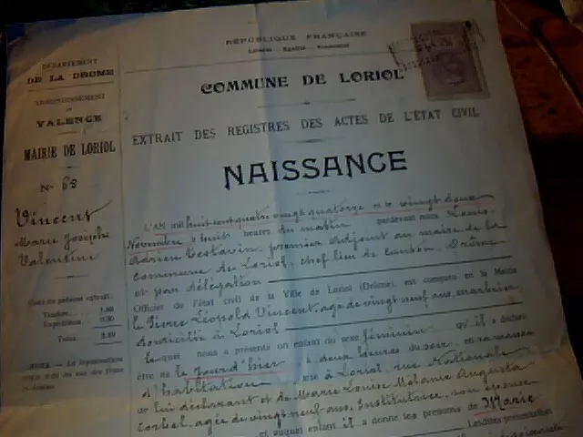 généalogie 1910 acte de naissance Valentine Marie Josephe Noël à Loriol Drôme