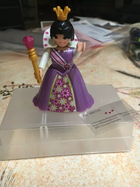 Playmobil : 6841 : série 10 : fille reine robe à fleurs violette