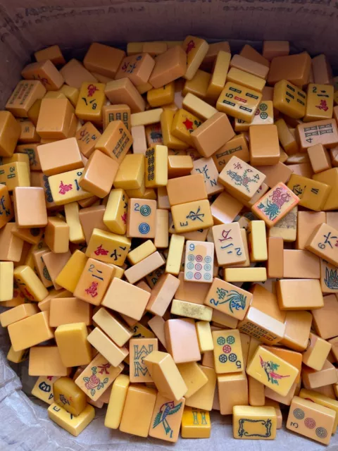 Vintage Games Tiles Mahjong Bakelite Butterscotch