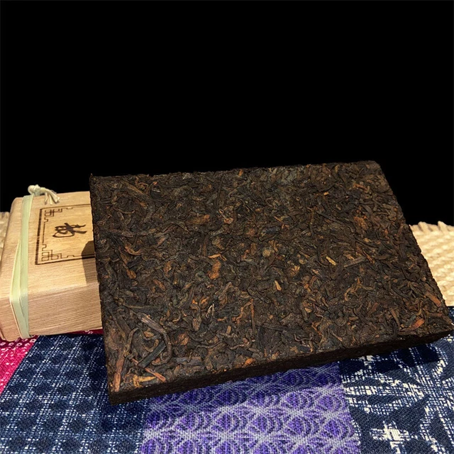 Yunnan Puerh Tea Brick Bingdao Golden Leaf Ancient Tree Candy Sweet Tea 500g