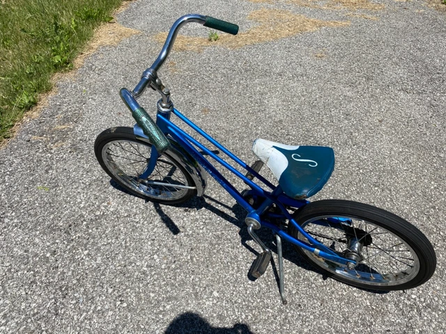 SCHWINN 1970s STINGRAY ORIGINAL 16" PIXIE Boys bike rare Blue collectable SCHWINN 1970s STINGRAY ORIGINAL 16" PIXIE Boys bike rare Blue collectable