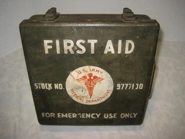 Rare WW2 US Army Military Motor Vehicle 24-Unit Emergency First Aid Kit 9777100