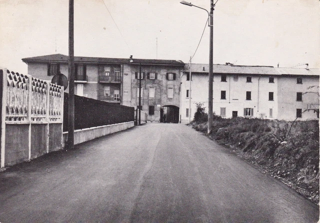 Basiano Via Garibaldi - Cartolina nuova