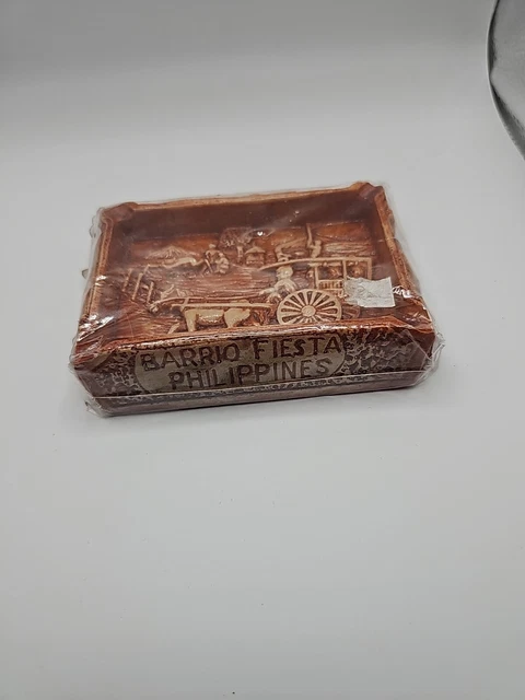 Pinatubo Ashtray Kalesa Barrio Fiesta Philippines  Rare Souvenir  Mountain Wow