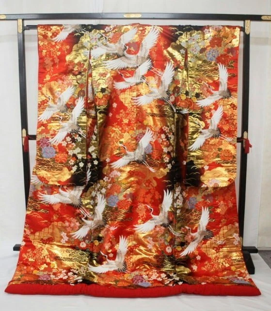 Japanese Kimono Uchikake Luxurious Wedding Pure Silk Red/Gold Crane japan