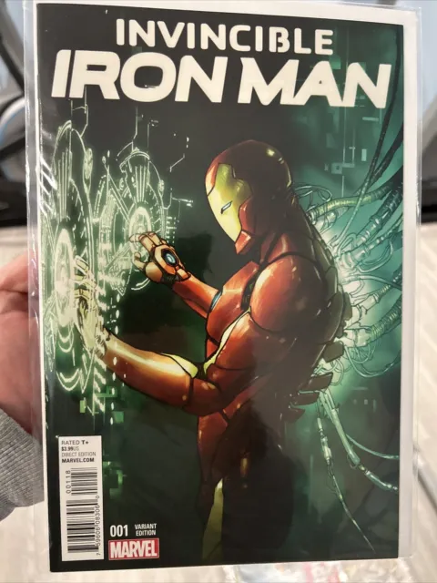 The Invincible Iron Man #1 (2015) Marvel Young Guns Sara Pichelli Variant Cover.