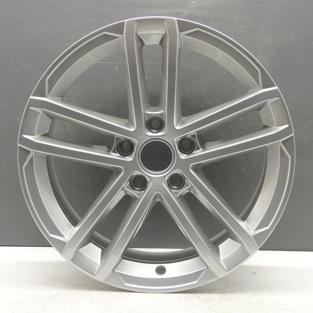 Jante Alu Audi A4/A6 C5 18 Pouces Argent - Référence OEM 4D0601025AH, Reconditionnée Comme Neuve