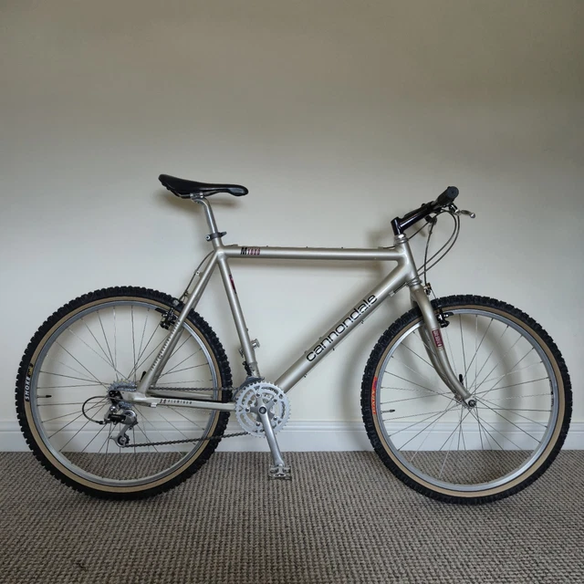 1992 CANNONDALE M1000 Restored Retro Vintage 90s MTB Mountain Bike