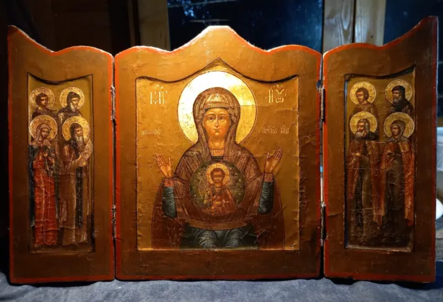 Antica icona russa "Madre di Dio del segno". Trittico.