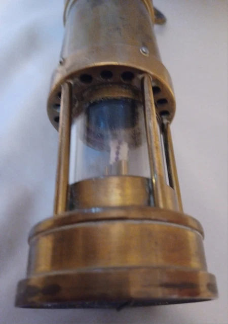 E. Thomas & Williams Aberdare Cambrian Welsh Brass Miners Lamp 18
