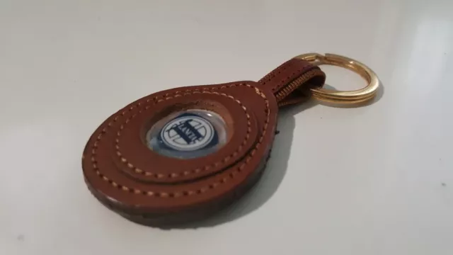 Porte-Clé de Collection Lancia Vintage dans la Peau Et Métal 2