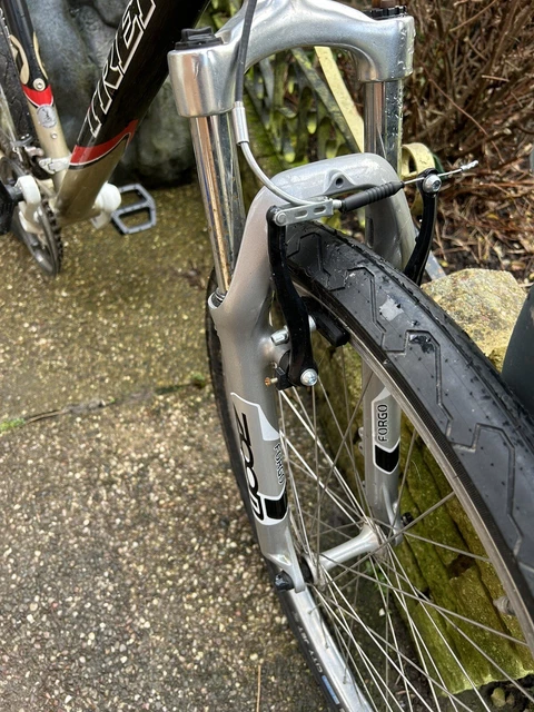 MOUNTAIN BIKE TREK Alfa 4500 . Not ridden Since Professional