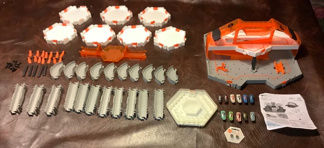 HUGE Hexbug Nano Bugs Lot Tracks, Storage Case, Cells, Hive Habitat Set, 11 Bugs
