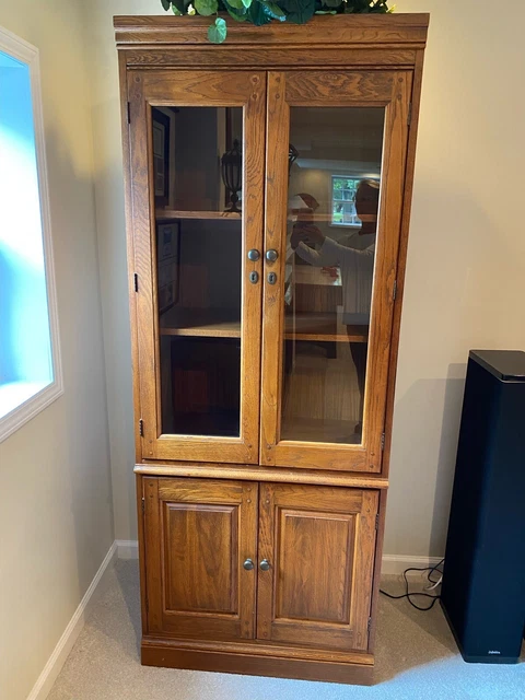 oak bookcase with doors