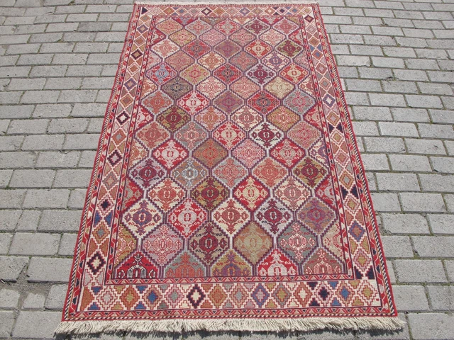 Vintage Handmade Area Rug 4x6 Wool Boho Oriental Tribal Soumak Pale Kilim Rug Vintage Handmade Area Rug 4x6 Wool Boho Oriental Tribal Soumak Pale Kilim Rug