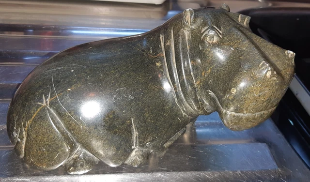 Hippo Carving