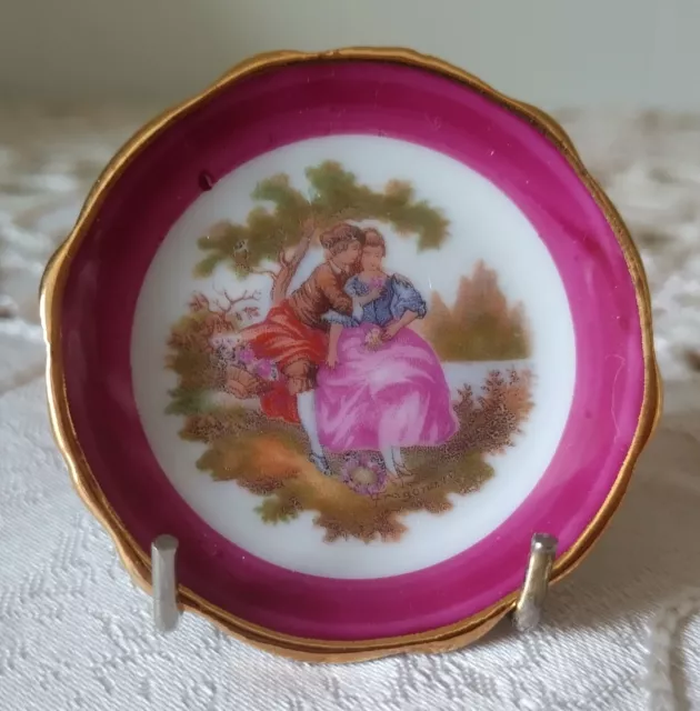 GORGEOUS VINTAGE LIMOGES MINIATURE PLATE Courting Couple- Made France
