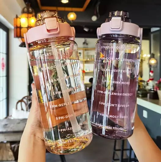 2L Large Capacity Plastic Straw Water Cup Sports Water Bottle High Value