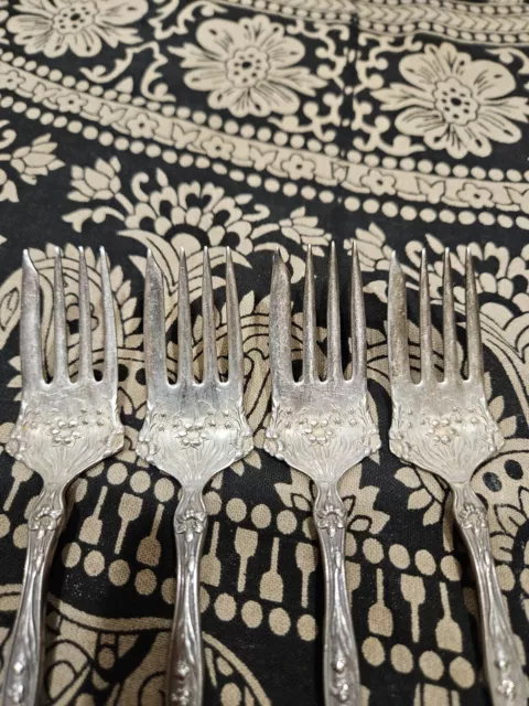 Set of (4) Vintage Wm. Rogers & Bro AI Silver Plated Ornate Floral Forks Texture
