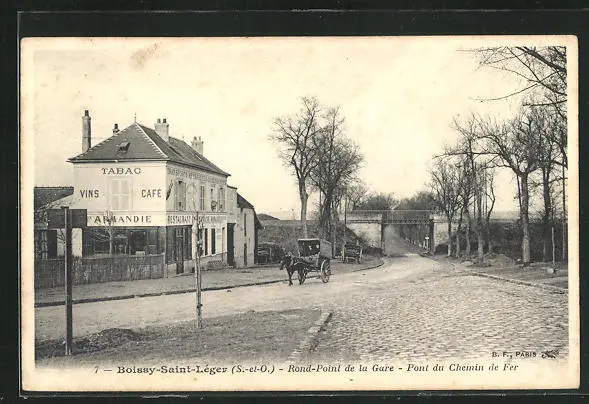 CPA Boissy-Saint-Leger, Rond-Point de la Gare, Pont du Chemin de Fer