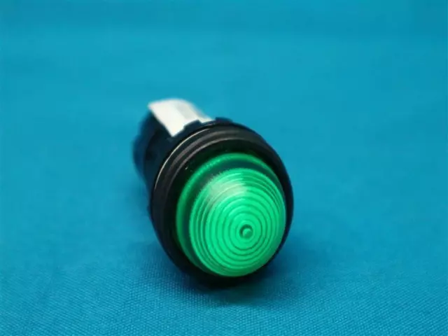 Idec HW-P HWP Green Indicator Light NEW NO BOX