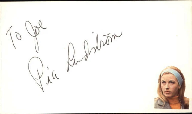 Pia Lindstrom Actress Signed 3" x 5" Index Card
