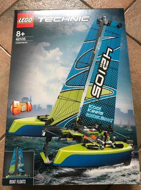 LEGO SET TECHNIC Box 42105 The Sailboat Catamaran Building Set