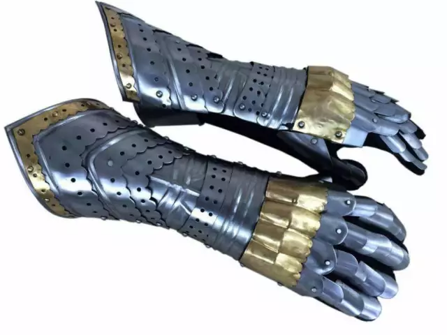 Par de guantes de guantelete de acero hechos a mano cruzado medieval...