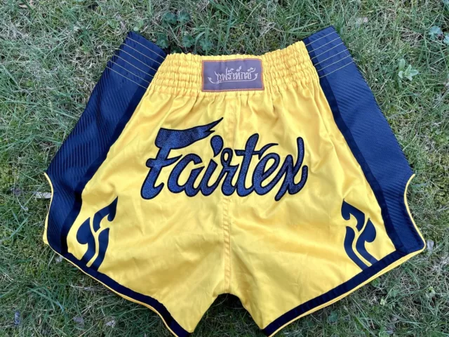 Fairtex Muay Thai Shorts BS1701 Yellow Satin XL