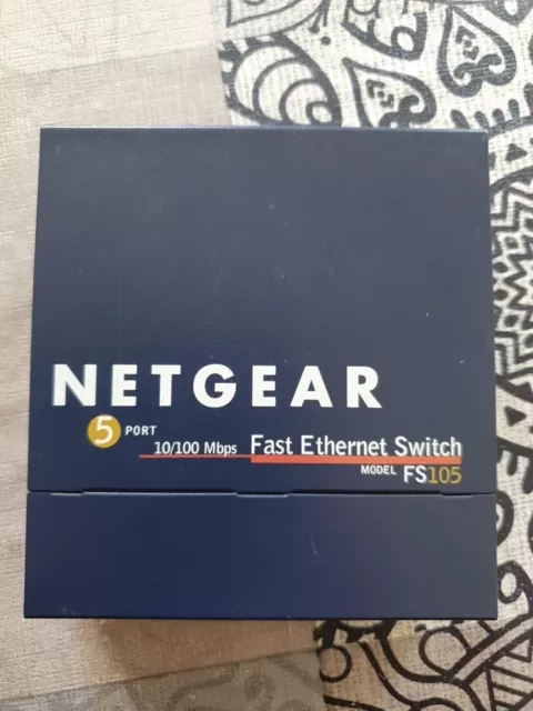 NETGEAR Fast Ethernet Switch 5 Port Gigabit Ethernet GS105 10/100Mbps