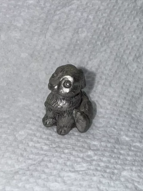 Vintage Hudson Pewter 2228 Miniature 3/4” Rabbit Bunny  USA 1981