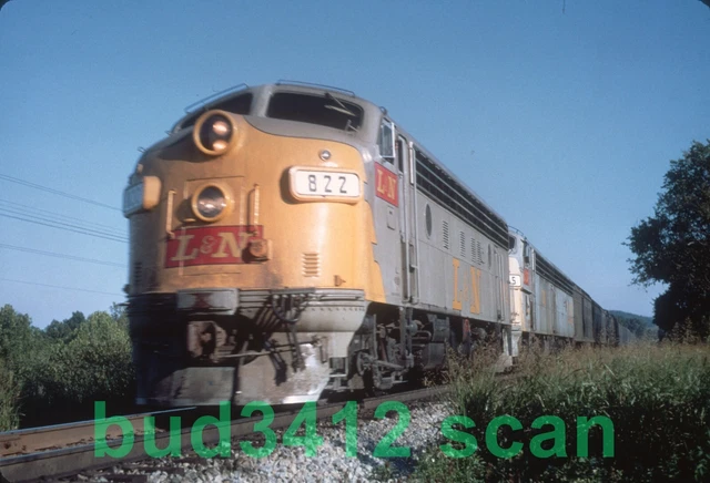 L&N Louisville & Nashville F7 #822 at Munfordville KY 1968 DUPLICATE Slide!