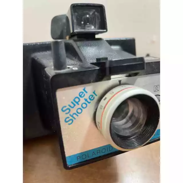 Vintage Polaroid Super Shooter Land Camera Instant Camera w/ Strap TG8
