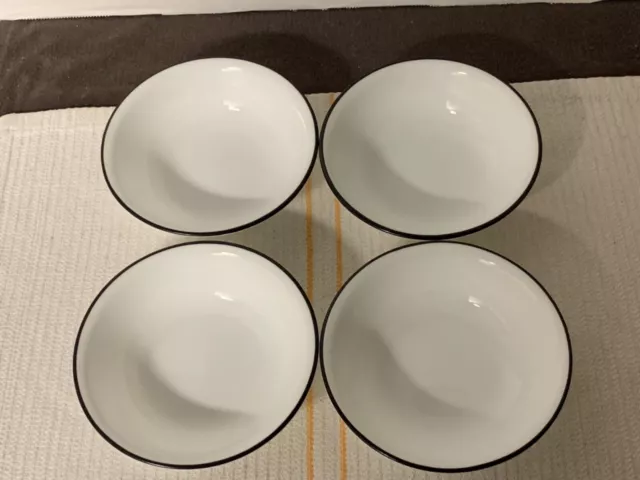 Set Of 4 Vintage Corelle 5 3/8” Dessert,Fruit/Berry Bowls White w/Black Trim EUC