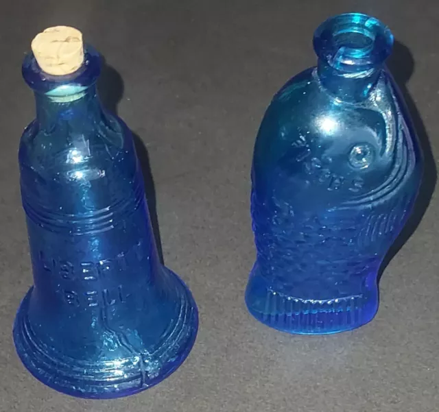 Liberty Bell W/Cork 3"H×1"3/4"W Blue Glass Bottle Wheaton NJ BITTERS BOTTLE FREE