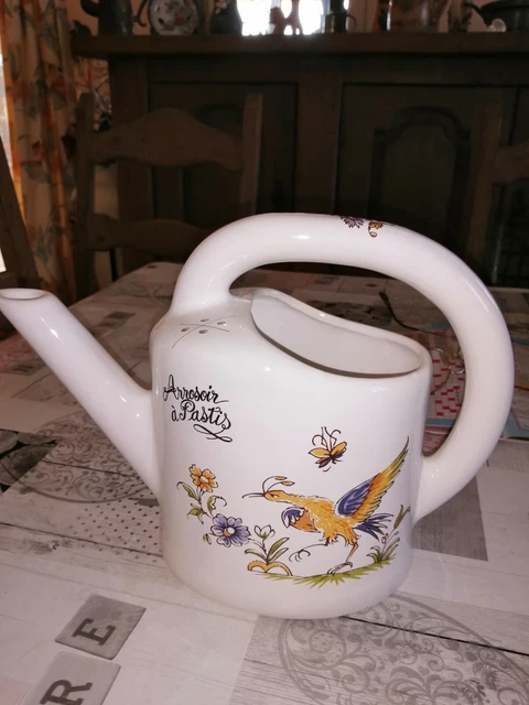 arrosoir à pastis faience de Moustiers décor XVIIIe