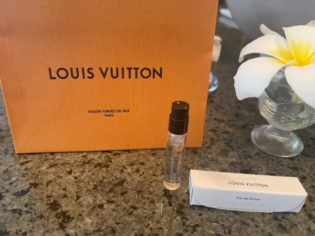 NEW Sur La Route LOUIS VUITTON Perfume Sample Travel spray Men's 2 ml .06  oz