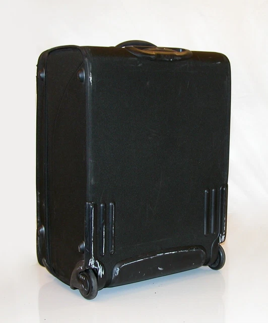 TUMI Alpha Wheeled 24" Expandable Short Trip SuitCase Black - 22024 D4 * Black 3
