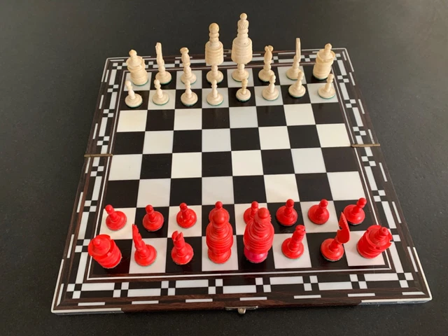 Rare jeu d'échecs ancien - France