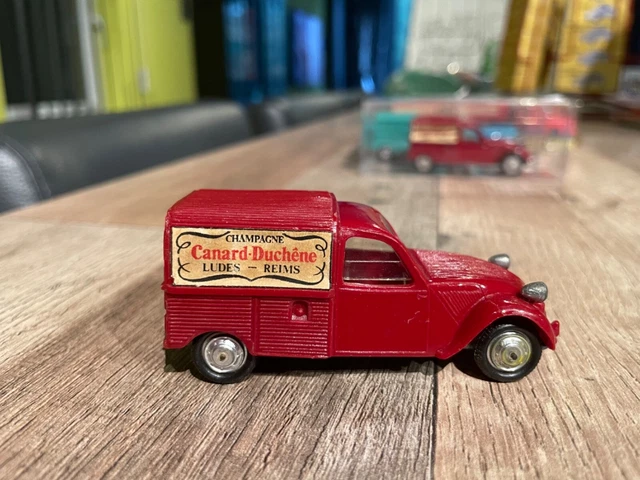 Car-Horse Citroen 2cv 2 cv berline autoroutes style JRD Dinky Cij ancien stock sthubert92 - Collection