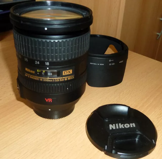 Nikon NIKKOR 18-200mm f/3.5-5.6 DX VR AF-S SWM ED IF Objektiv
